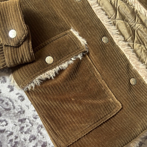 Sage Collective Olive Green Brown Corduroy Jacket with Cream Faux Fur Lining - Picture 4 of 9
